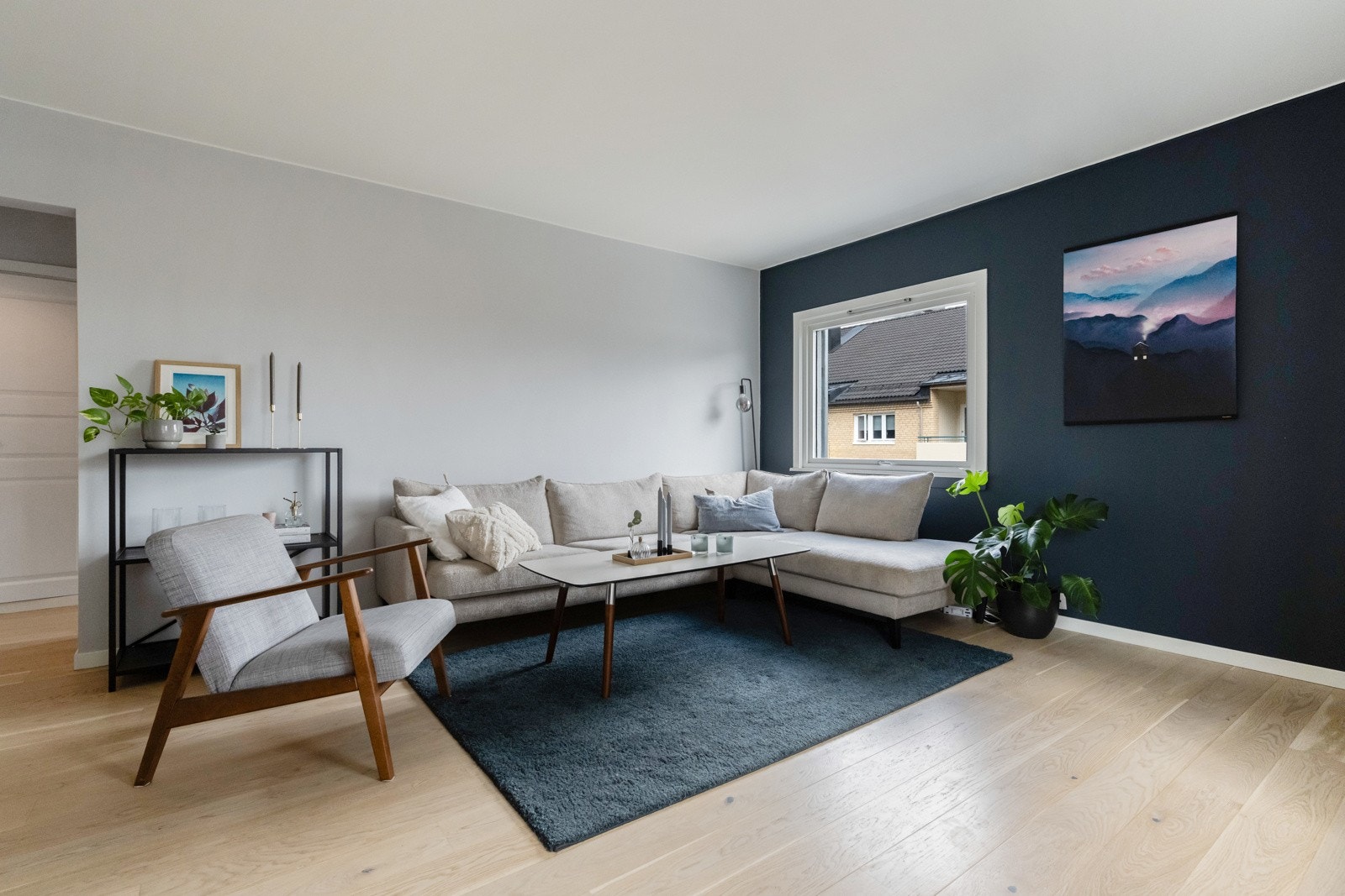 En lys og moderne andelsleil. som ligger i 2.etg. Galleribilde