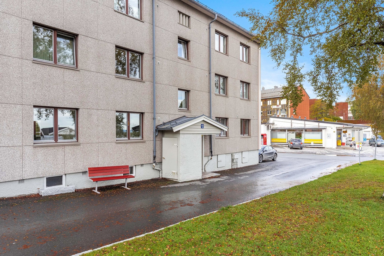 Fra leiligheten er det kort vei til nærbutikken, Coop prix. Galleribilde