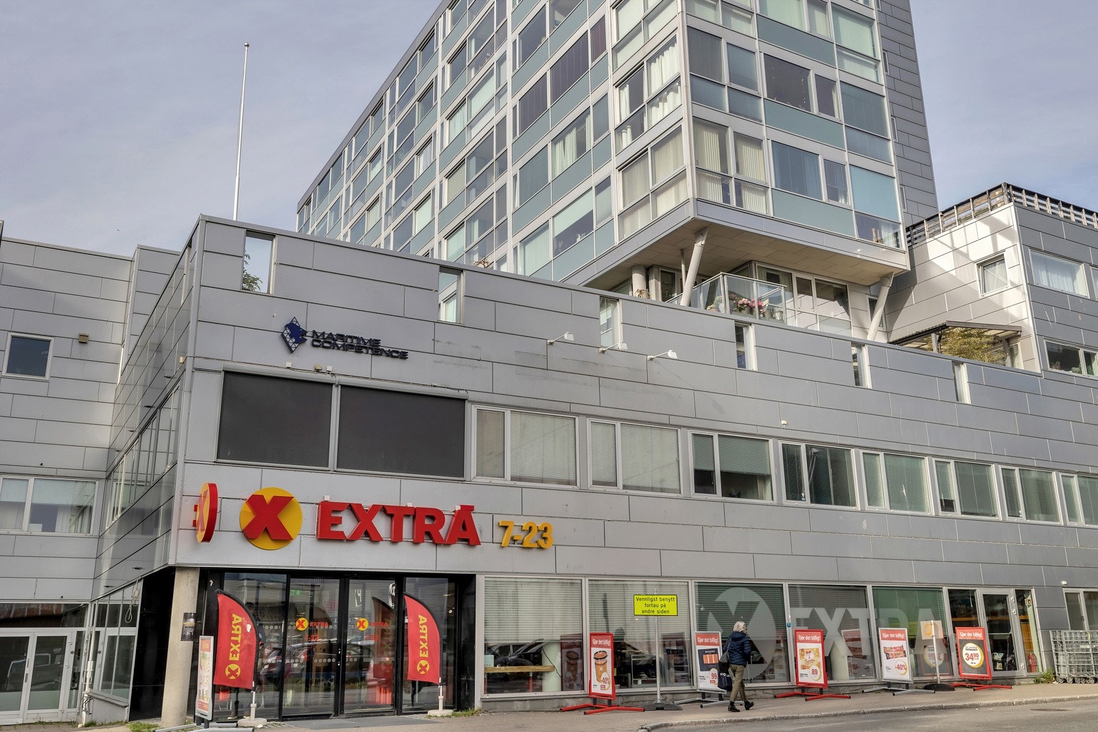 I byggets 1. etasje er det dagligvarebutikk Galleribilde