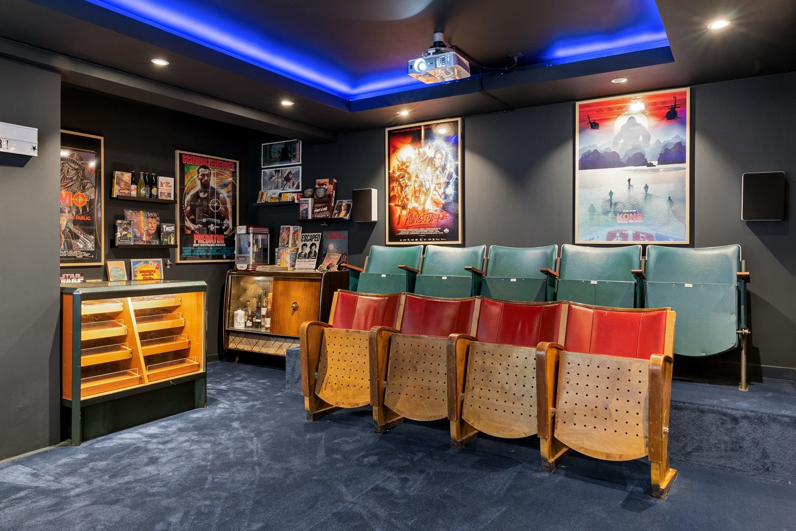 Her er det rigget for morsomme kvelder med popcorn og film. Galleribilde