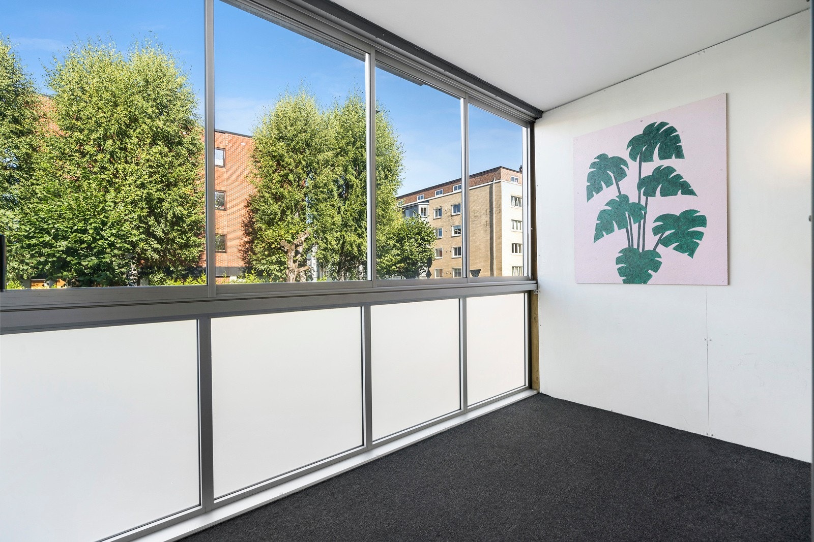 Vinduene kan åpnes og skyves til siden etter ønske og behov Galleribilde