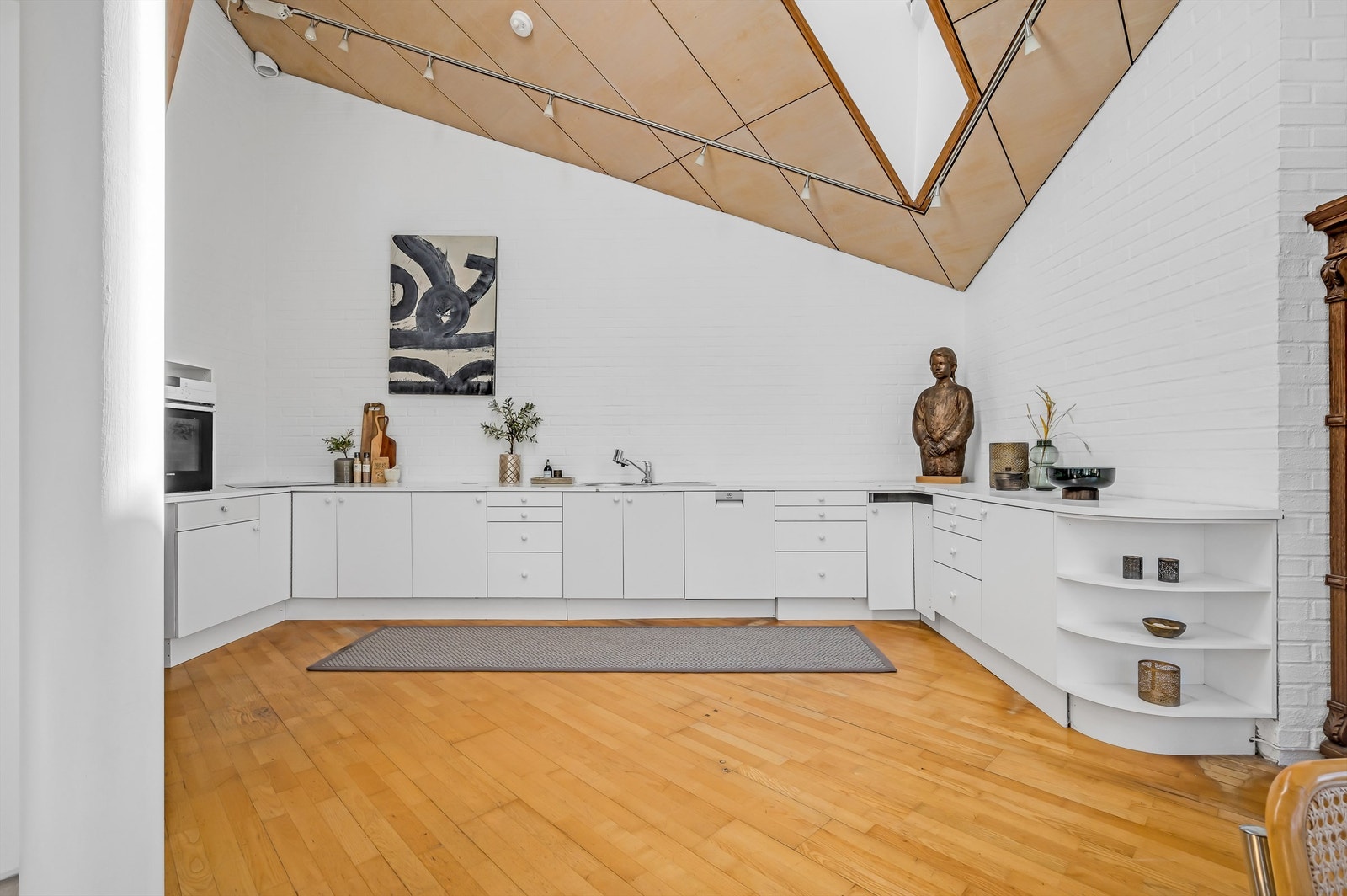 Kjøkkeninnredning fra byggeår. Galleribilde