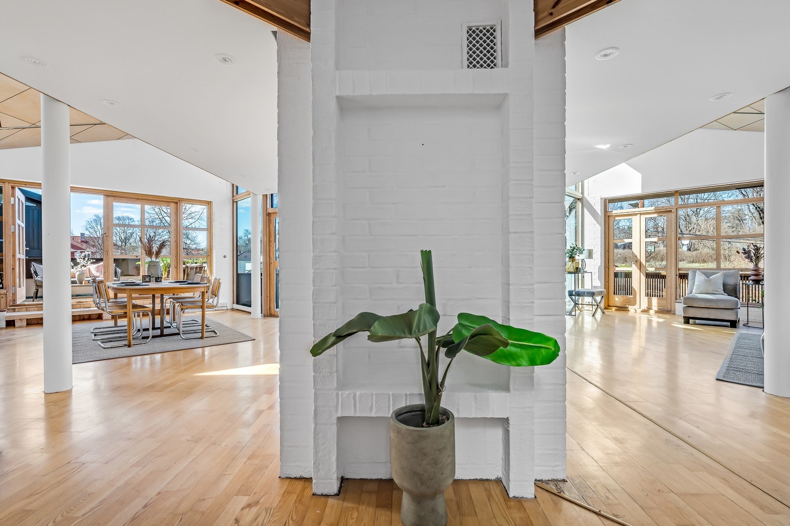 Sosial planløsning. Galleribilde