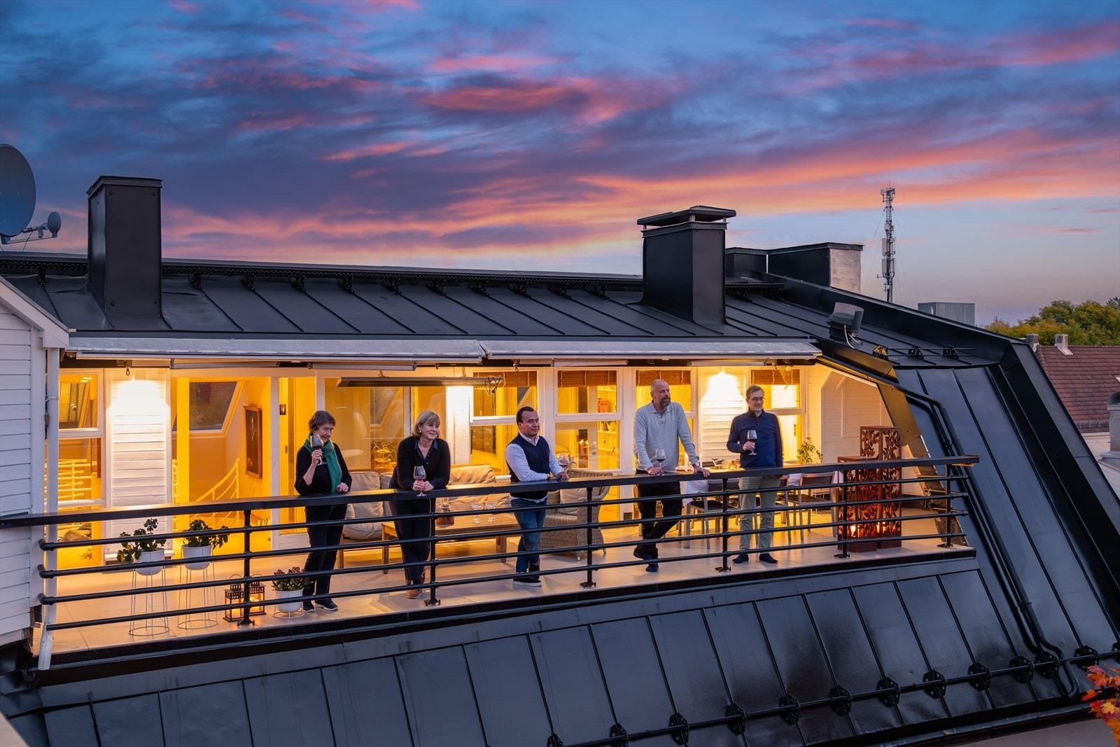 Henrik Ernesto Øygarden, jurist/eiendomsmegler og partner v/Aktiv eiendomsmegling presenterer Sorgenfrigata 31B! Galleribilde