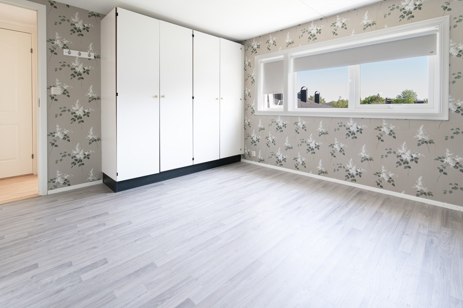 04-rom1_5239.jpg Galleribilde