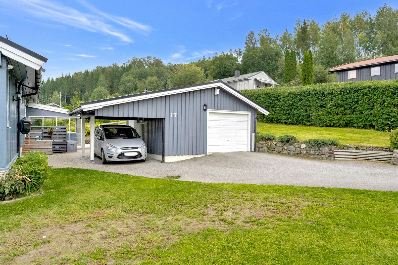 Garasje og carport Galleribilde