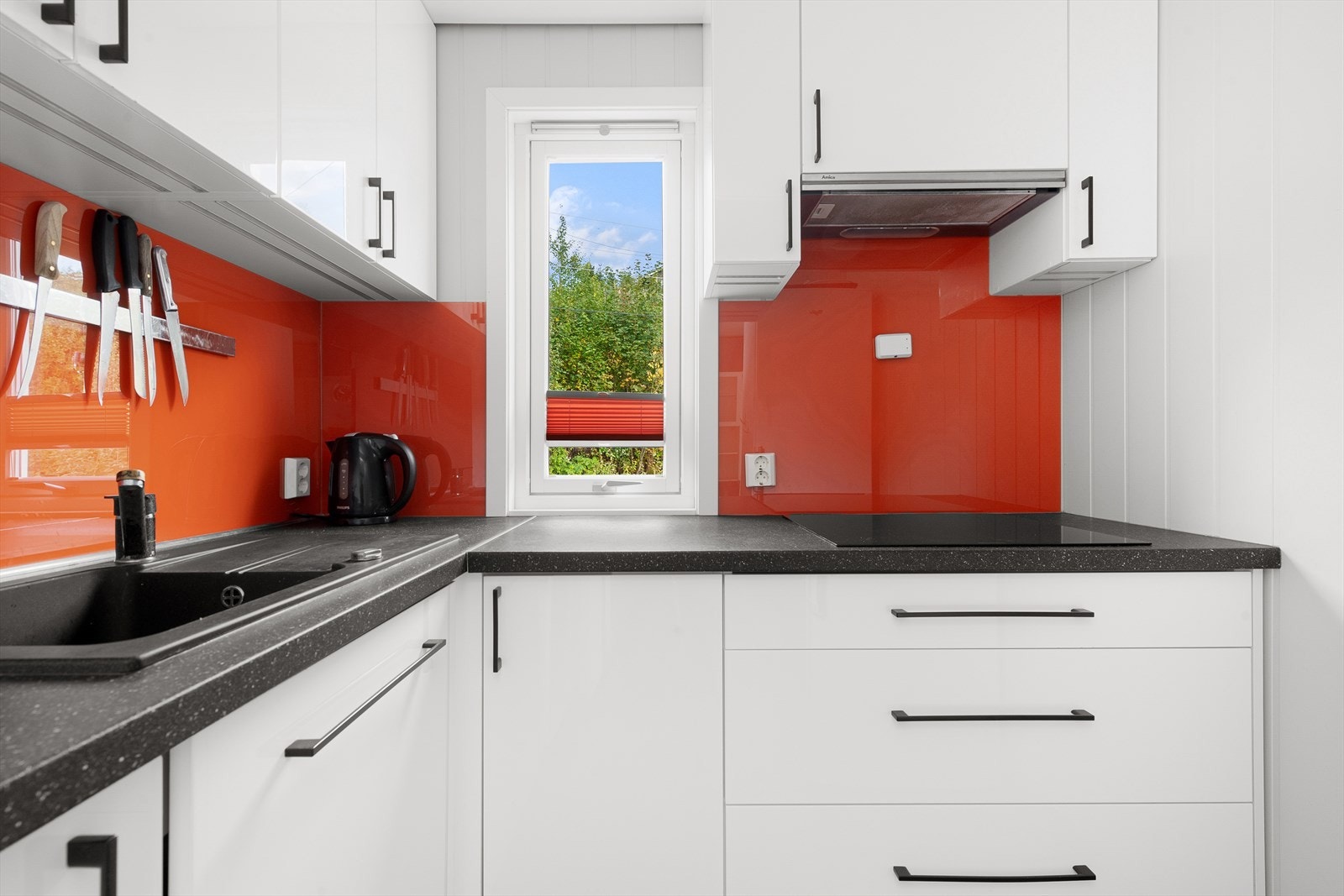 Praktisk kjøkken. Galleribilde