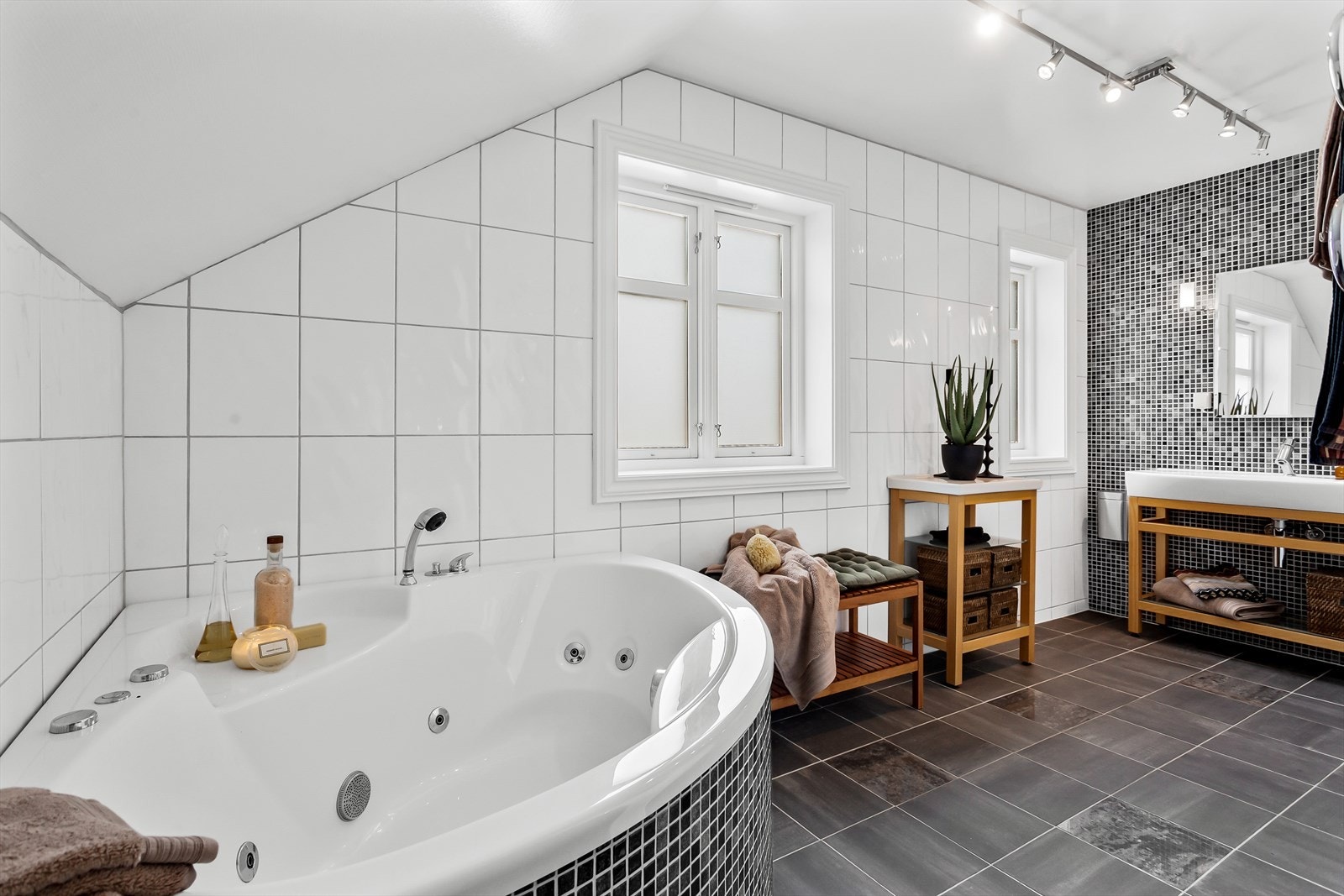 .. Badet er godt tilpasset for både små og store. Galleribilde