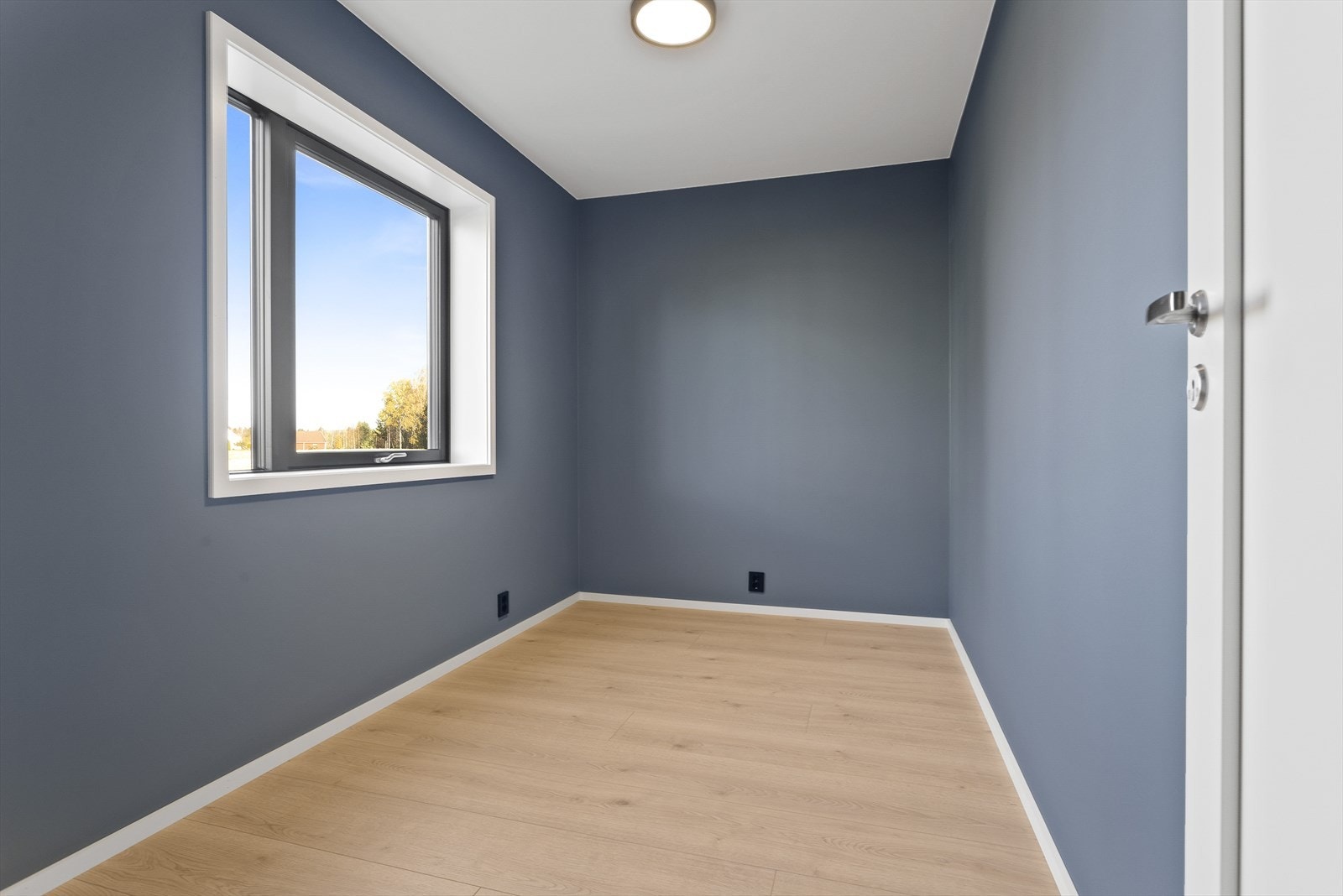 Dette soverommet passer fint som barnerom eller gjesterom. Galleribilde