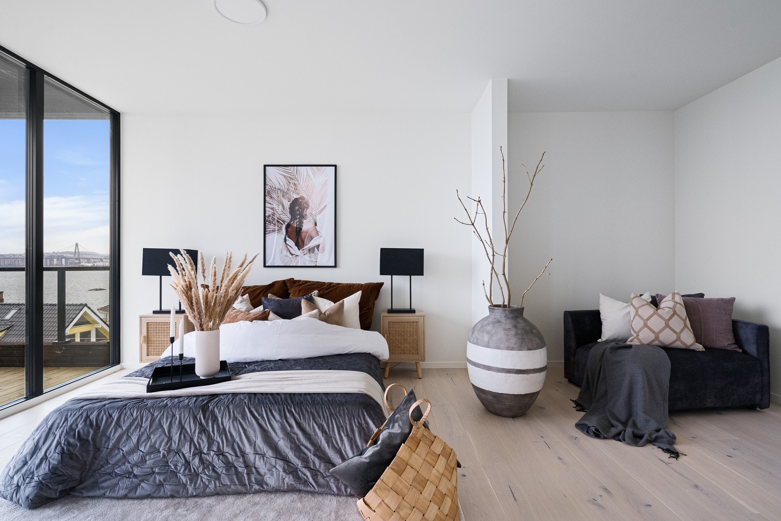 Hovedsoverom med plass til walk-in closet. Galleribilde