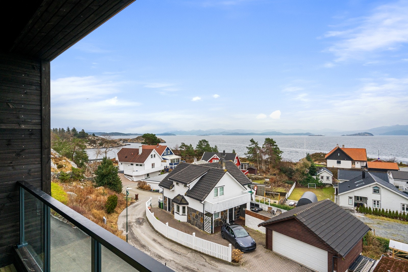 Utsikt fra hovedsoverommets balkong. Galleribilde