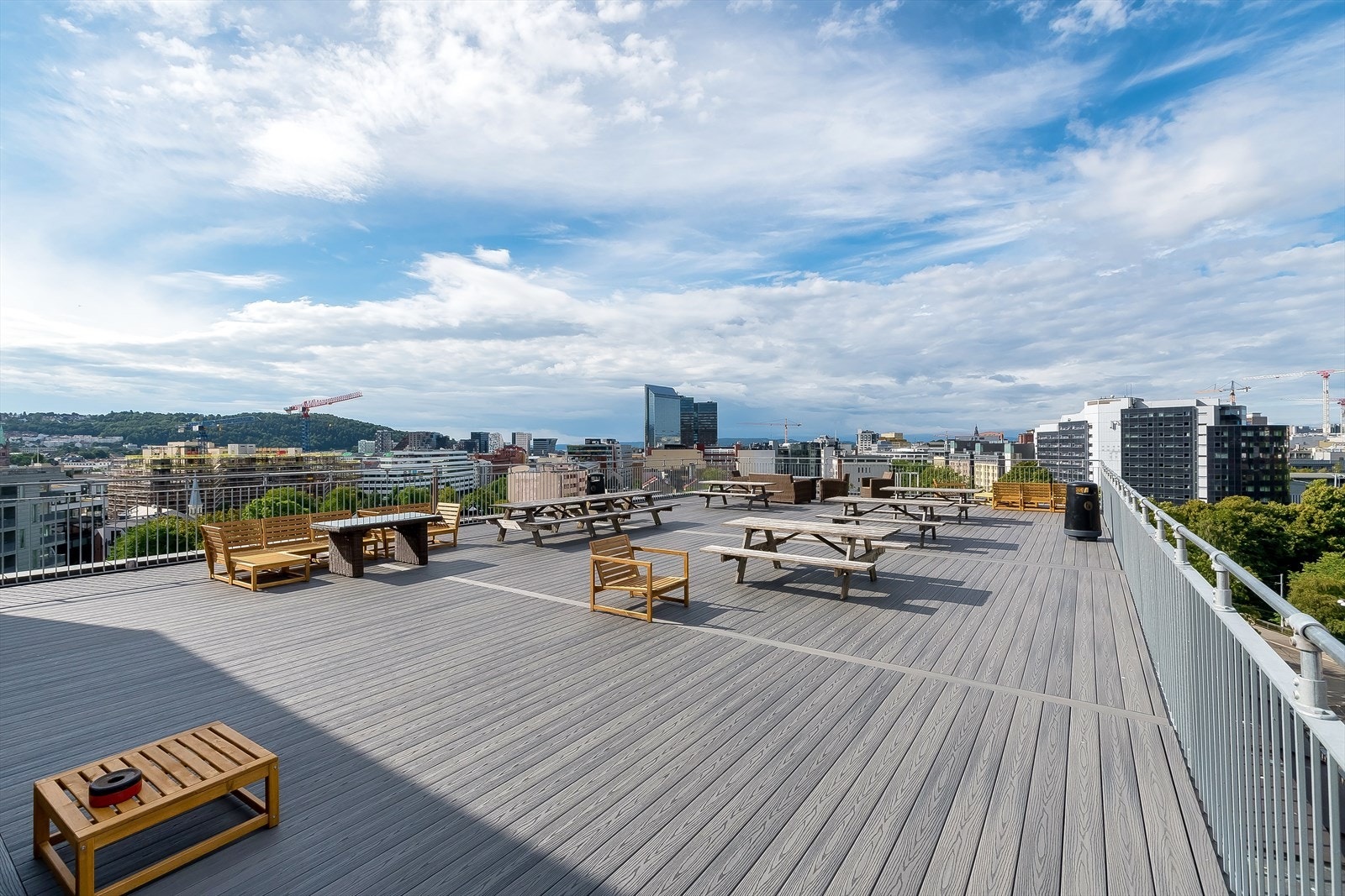Felles takterrasse til glede for beboerne. Galleribilde
