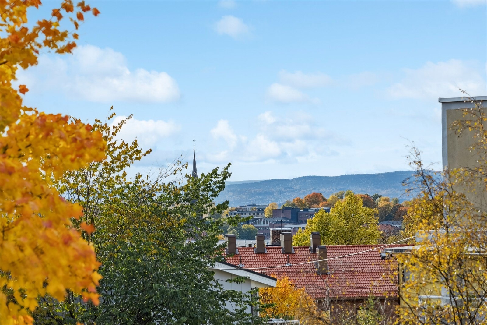 Flott utsikt fra balkong Galleribilde