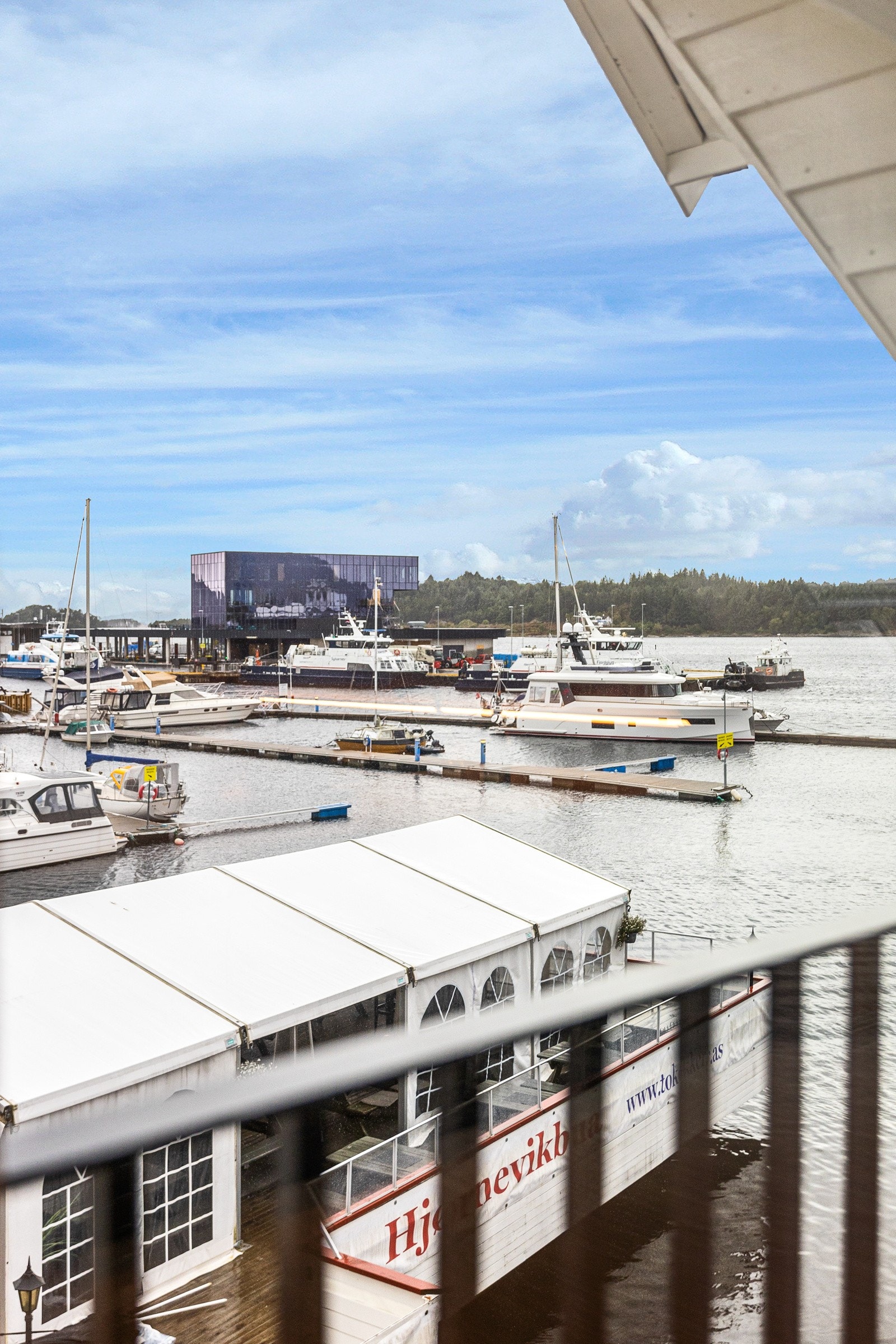 Utsikt frå takterrasse Galleribilde