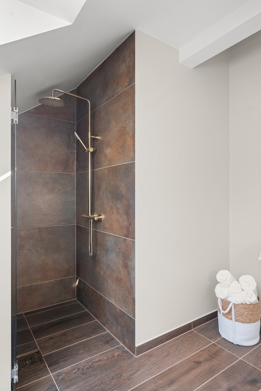 ... med dusj. Galleribilde