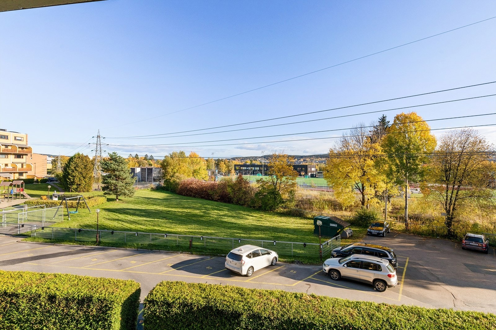 Flott utsikt fra balkong Galleribilde