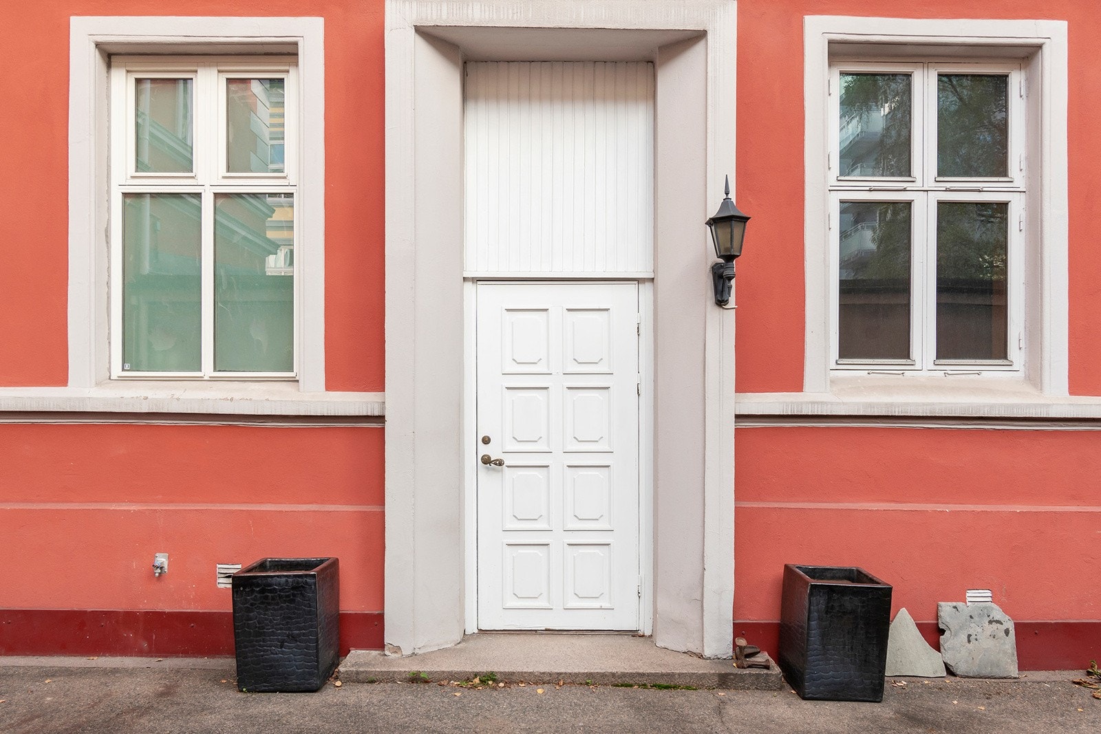 Inngangsparti Ole Vigs gate 15 Galleribilde