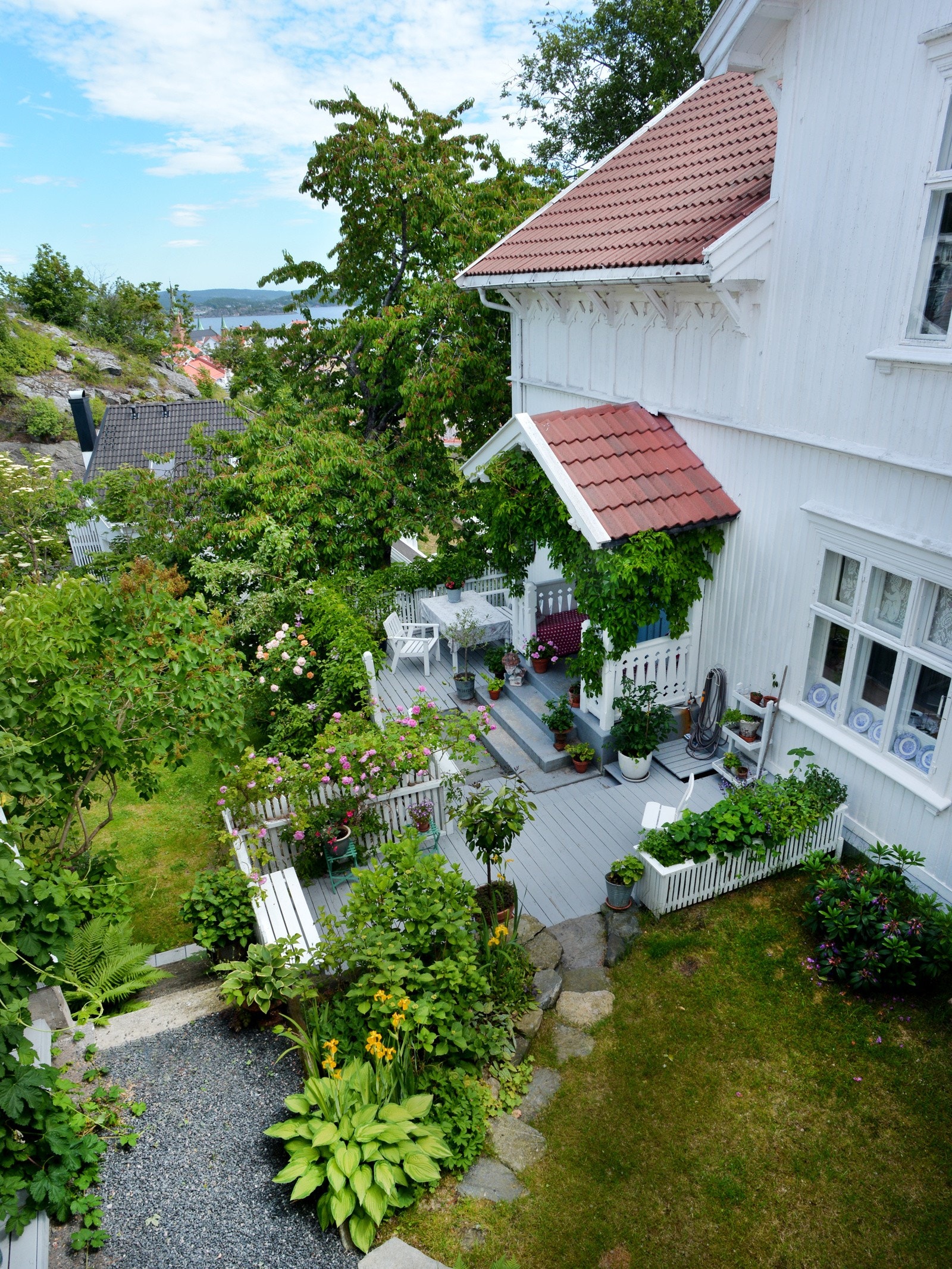 Inngengsparti sett fra 2.etg i tilbygg Galleribilde