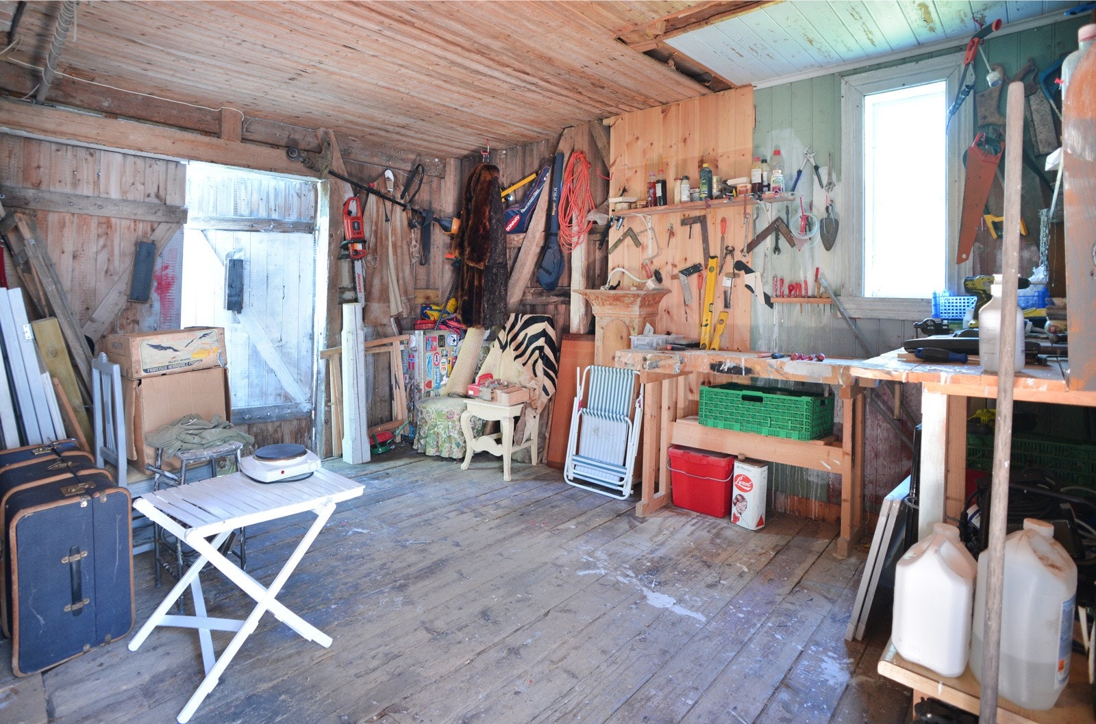 Vedbod / snekkerverksted Galleribilde