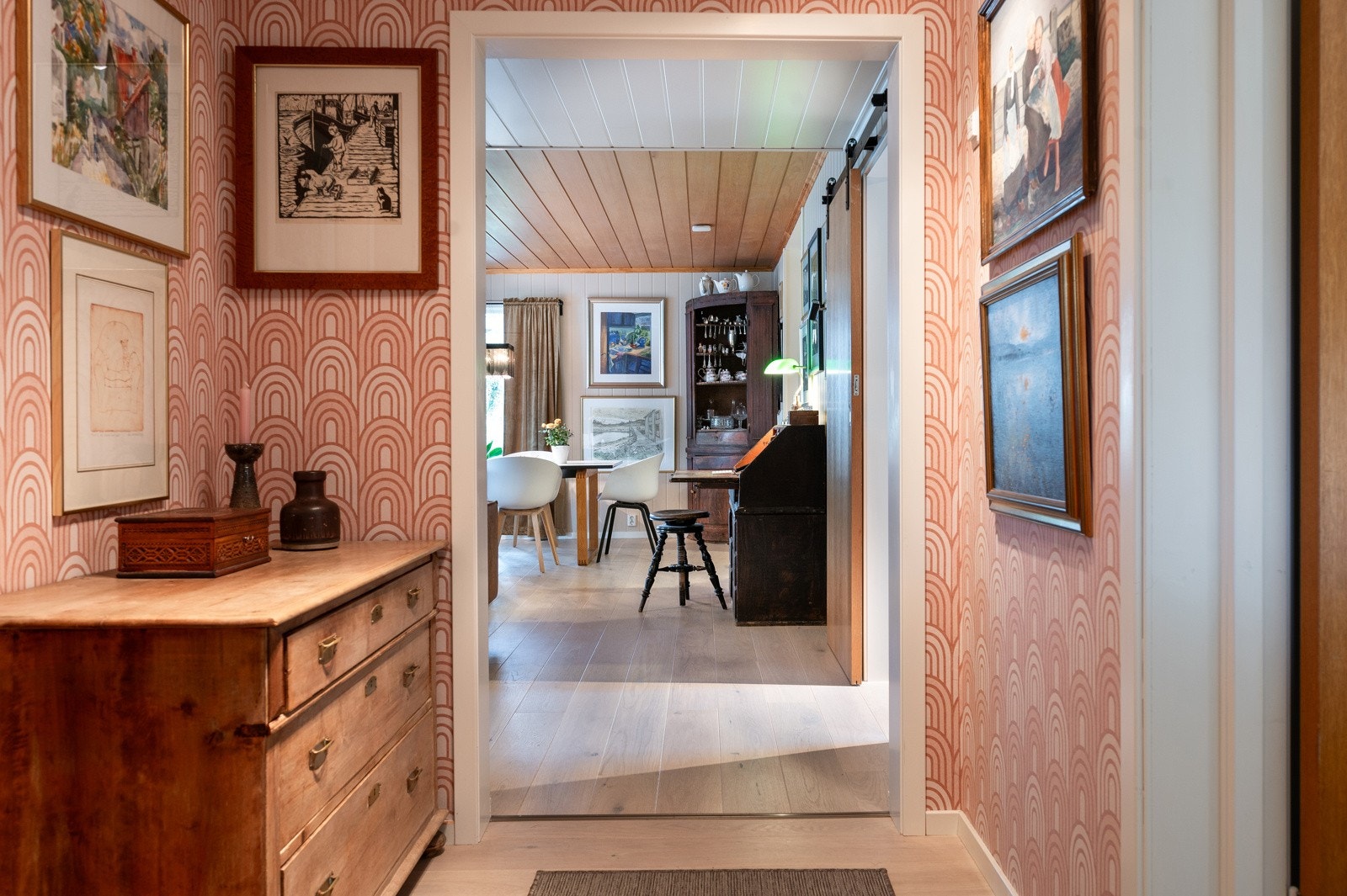 Koselig og praktisk hall Galleribilde