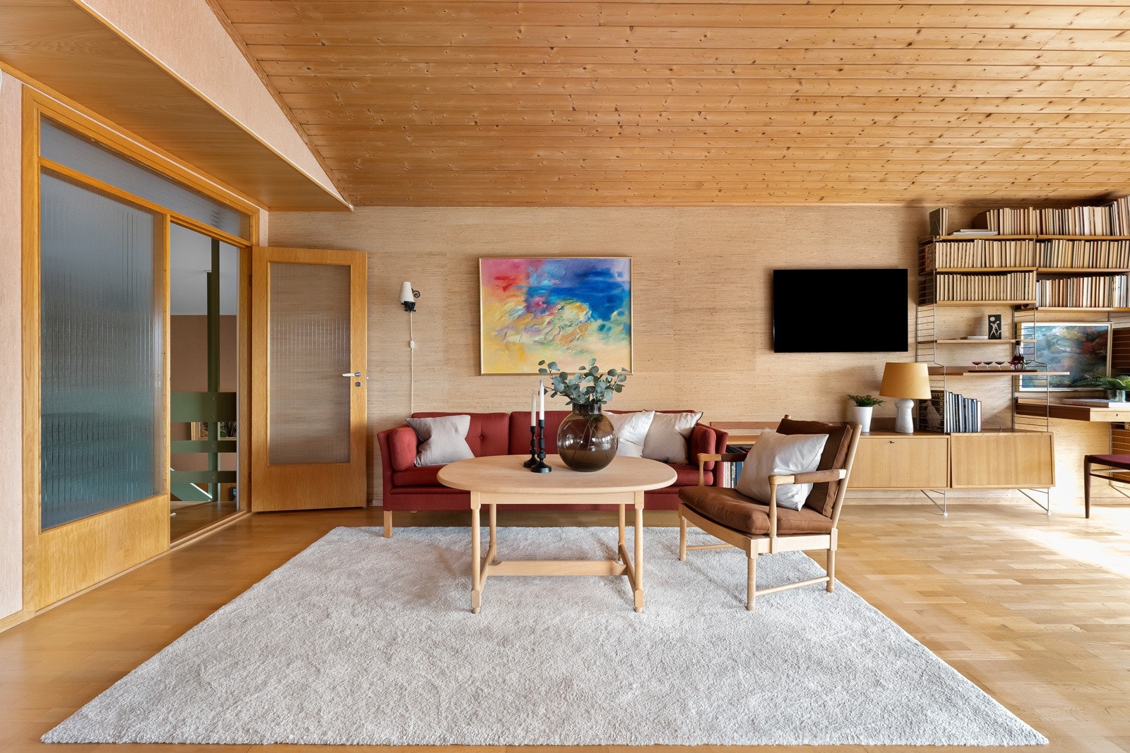 Stue av god størrelse, mulighet for ulike soner Galleribilde