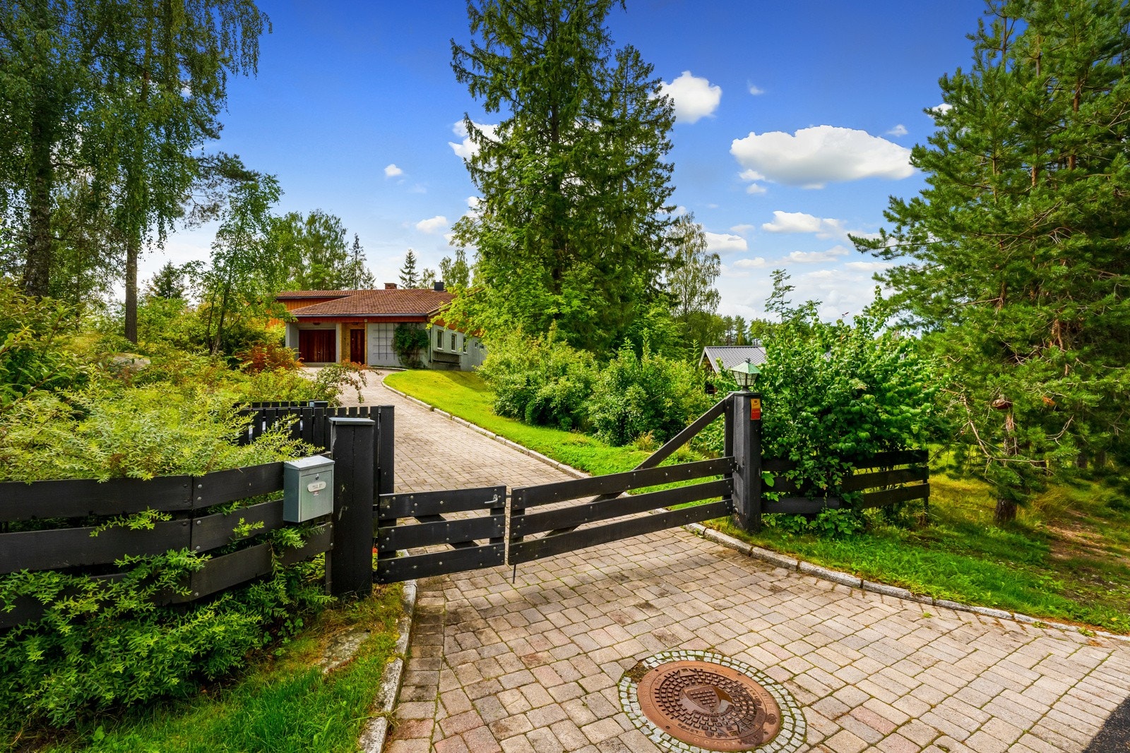 Adkomst eiendommen Galleribilde