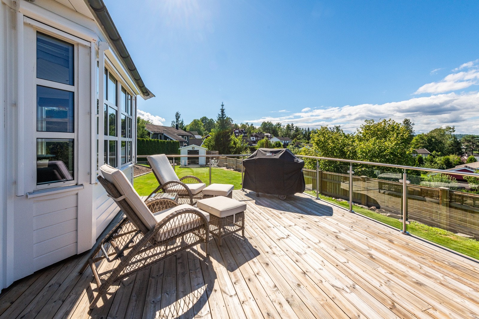 Herlig, solrik terrasse - ca 47 m² Galleribilde