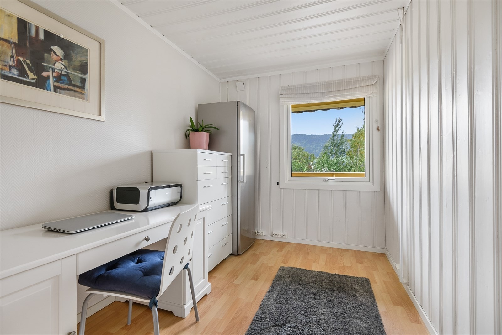 Soverommet på hovedplan kan benyttes som kontor. Galleribilde
