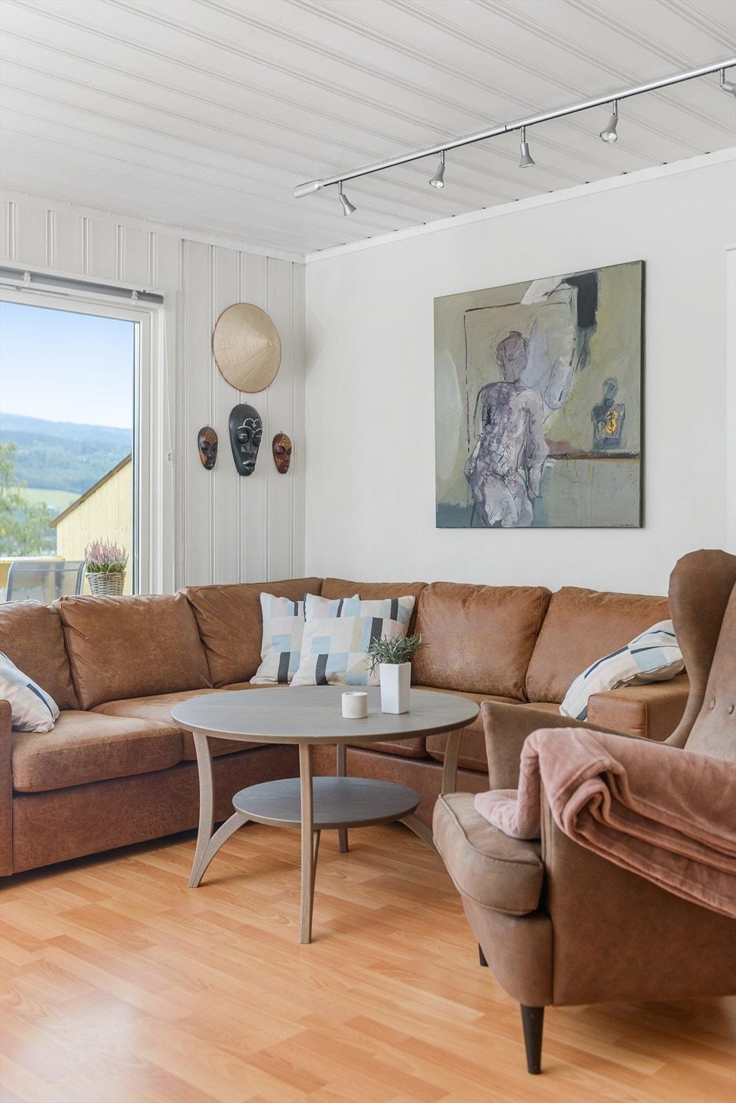 Plass for større sittegruppe på stua. Galleribilde