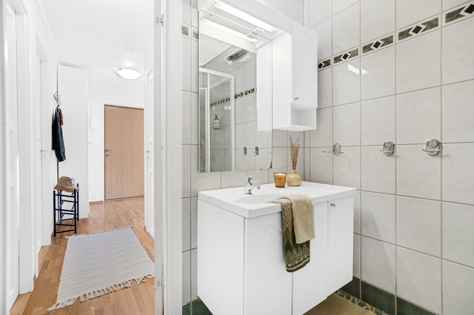 Pent helfliset bad. Galleribilde