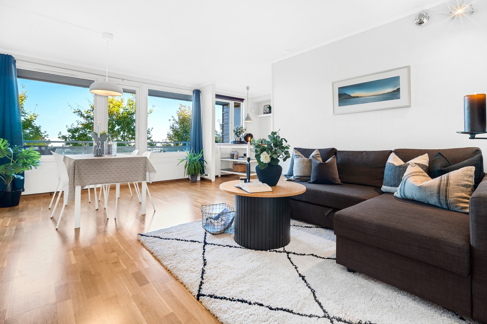 Velkommen til Teglverkstunet 4A - En lys og innbydende 3-roms leilighet. Attraktivt boområde på Moholt. Galleribilde