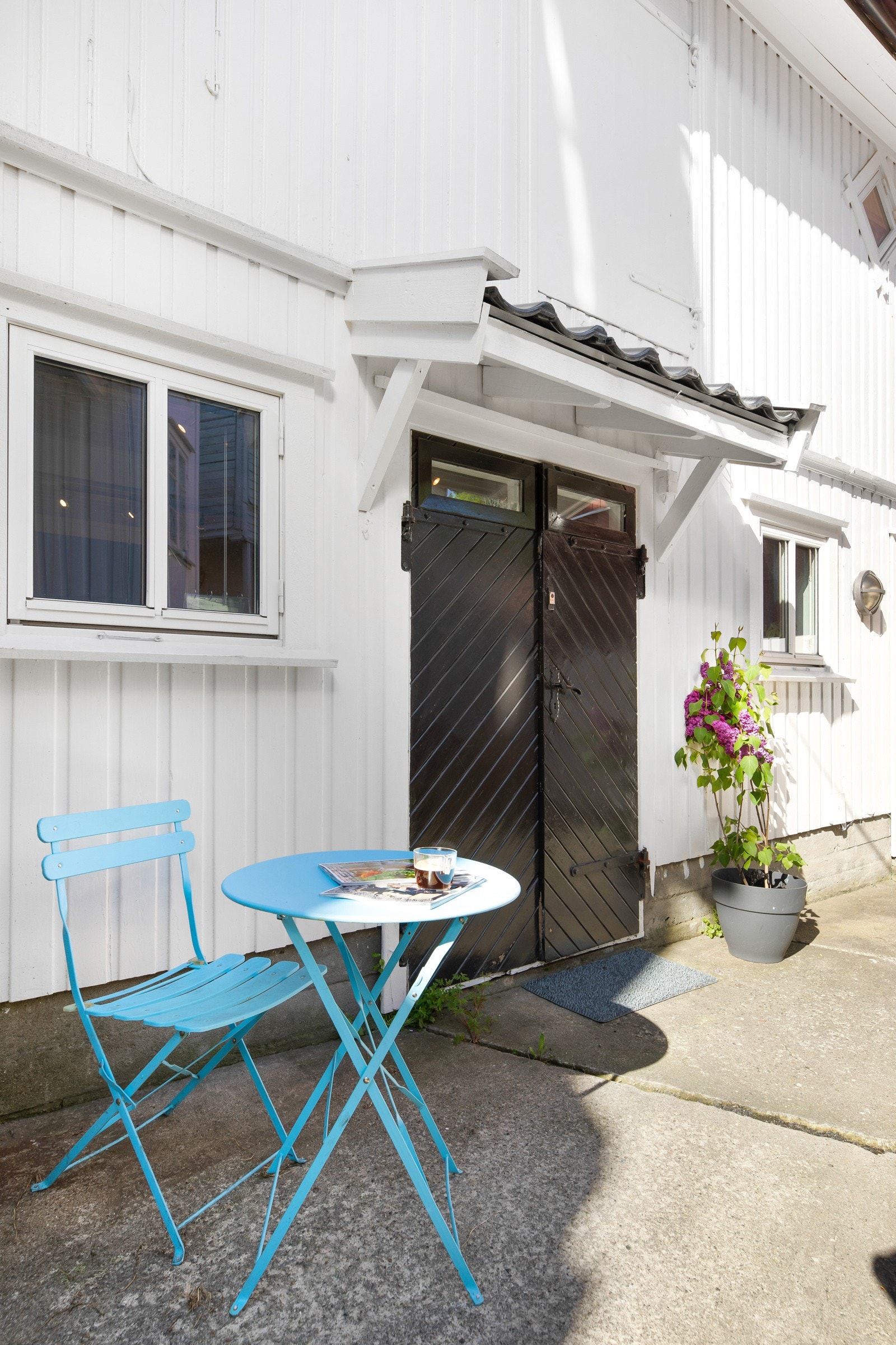 Bakgård Galleribilde