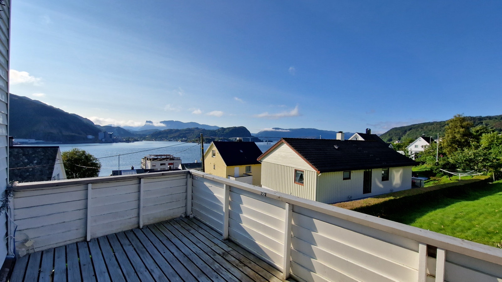 Utsikt fra eiendommen Galleribilde