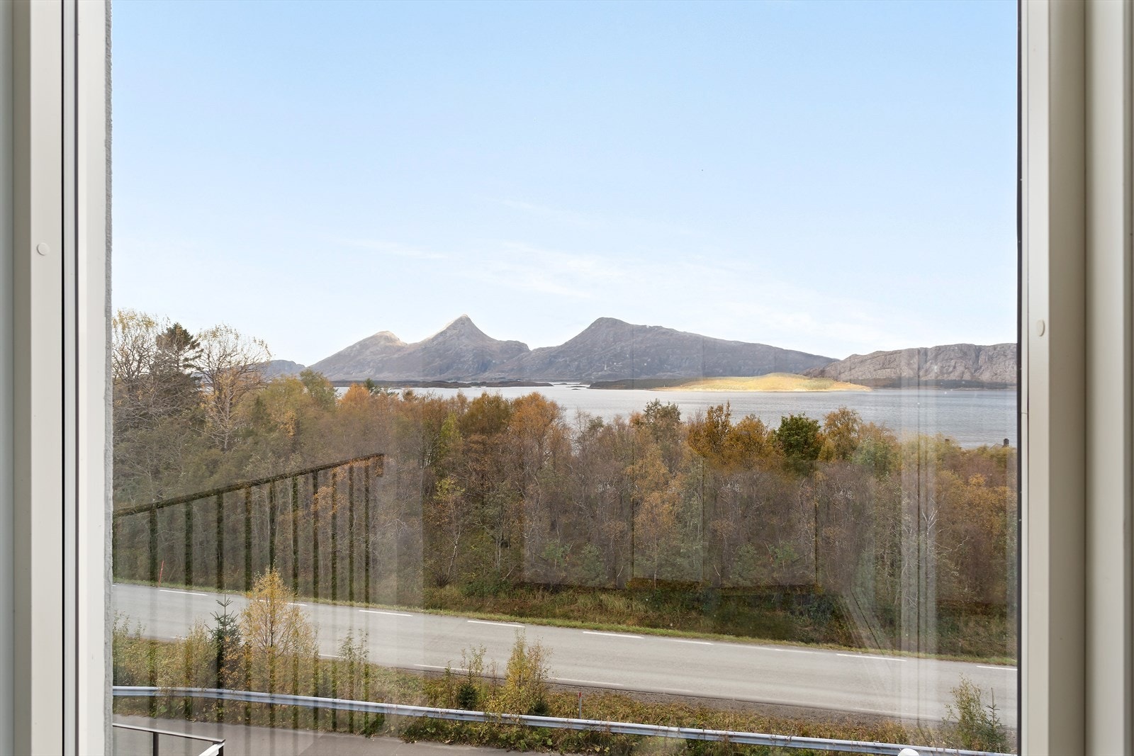 Utsikt trappen opp til fellesområde på toppen av borettslaget. Galleribilde