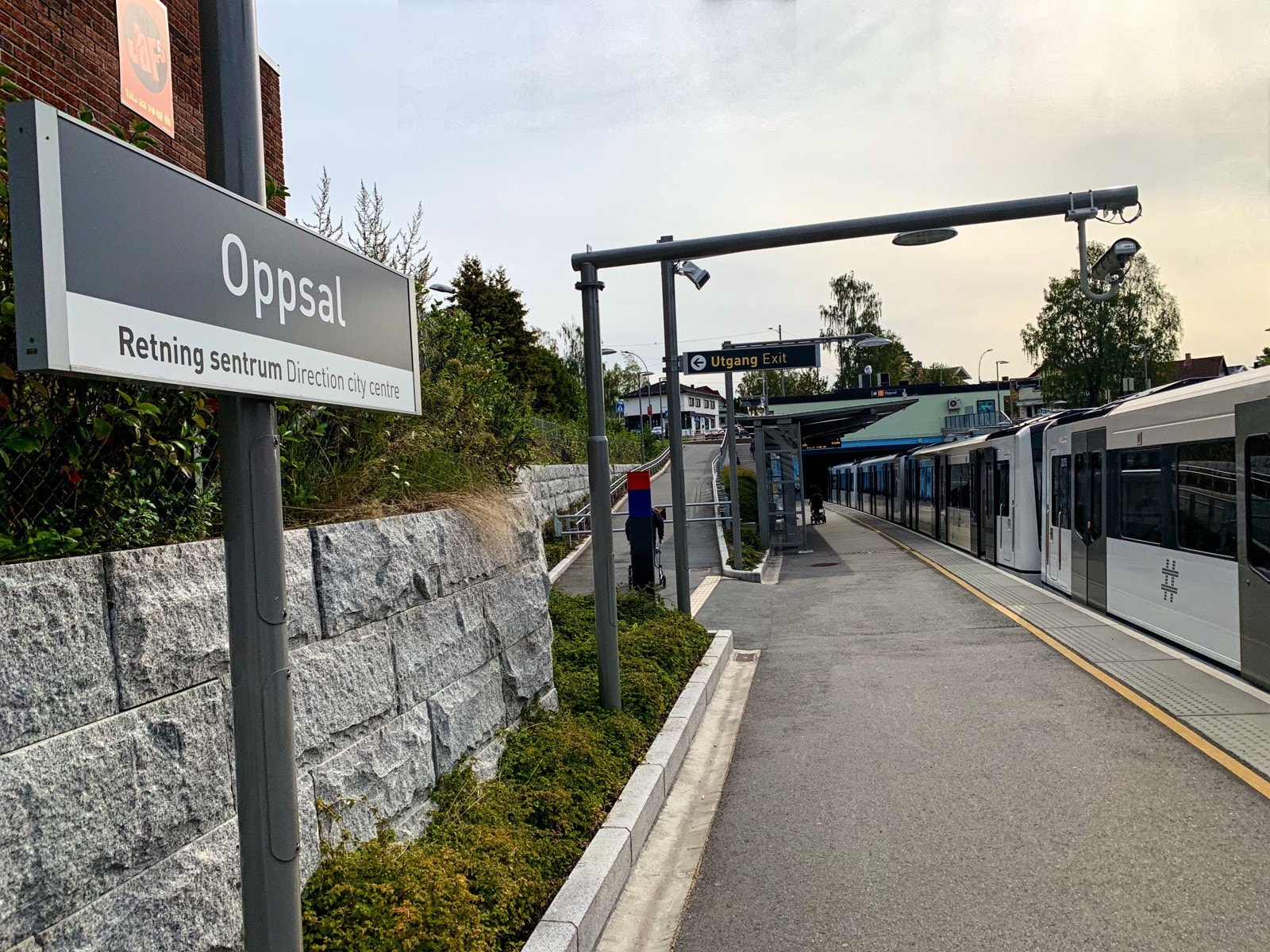 Kort vei til Oppsal T-bane Galleribilde