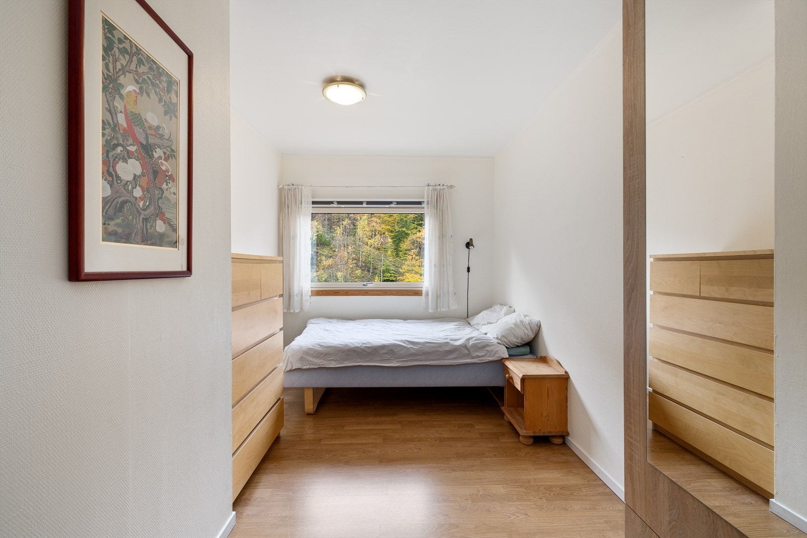 Boligen har 3 romslige soverom Galleribilde