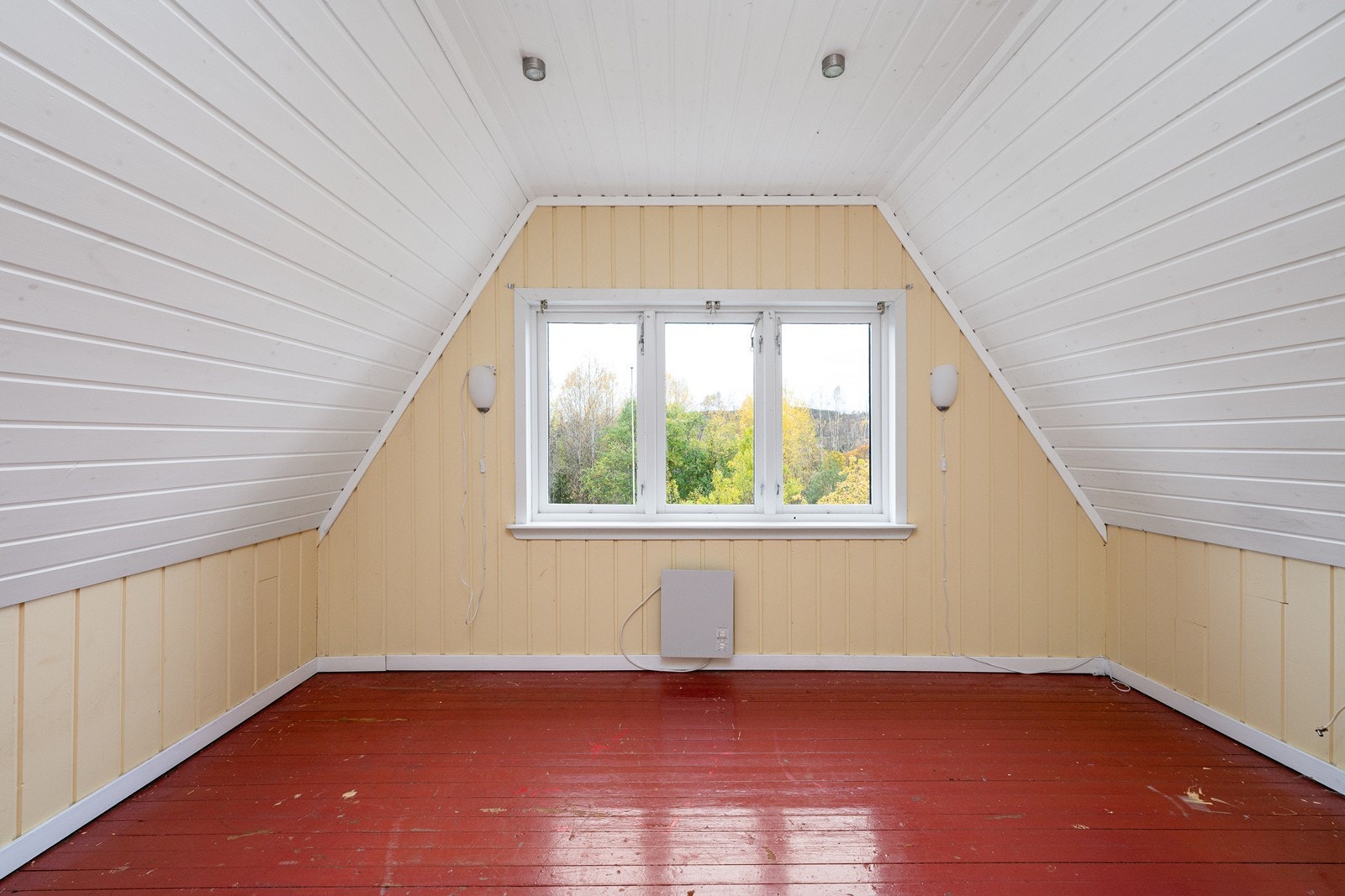 Første- og andre etasje har et totalt bruksareal på 140 kvm. Galleribilde