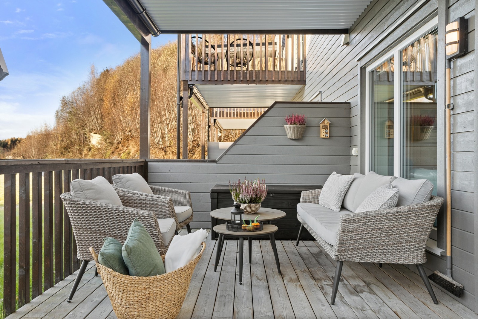 Nyt morgenkaffen i sola i denne hyggelige kroken! Galleribilde