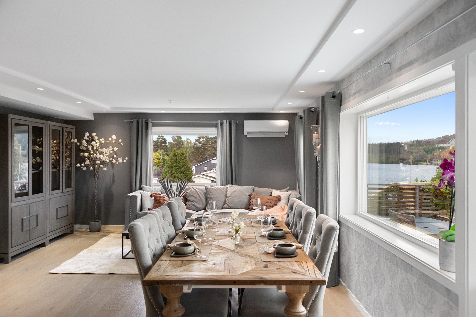 Meget god plass til spisestue Galleribilde