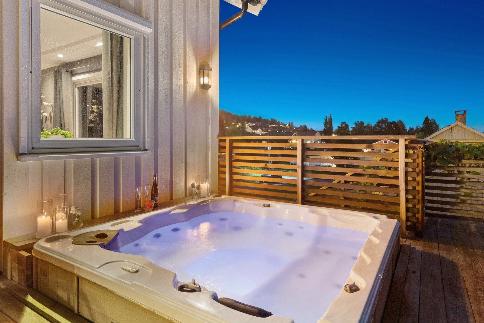 Boblebad innbyr til hygge, sommer som vinter Galleribilde
