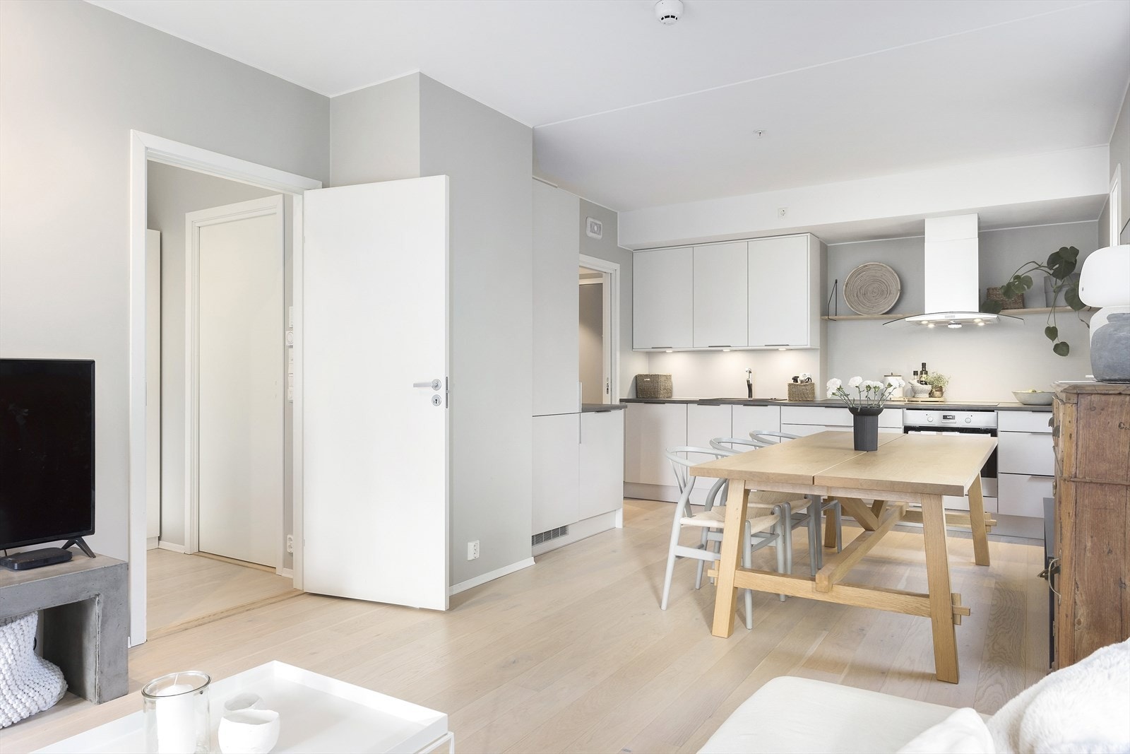 Åpen kjøkken/stue løsning. Galleribilde