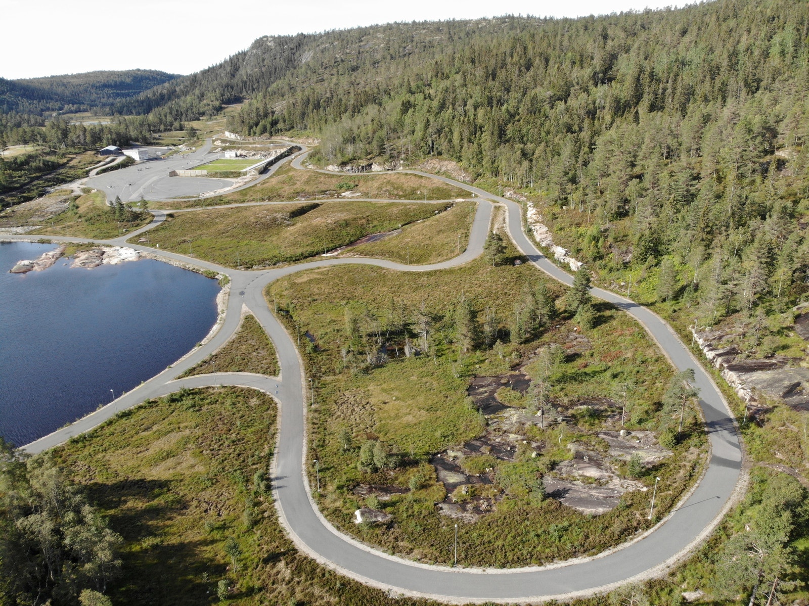 Gautefall Biathlon - Norges flotteste lysløype, både vinter og sommer. Galleribilde