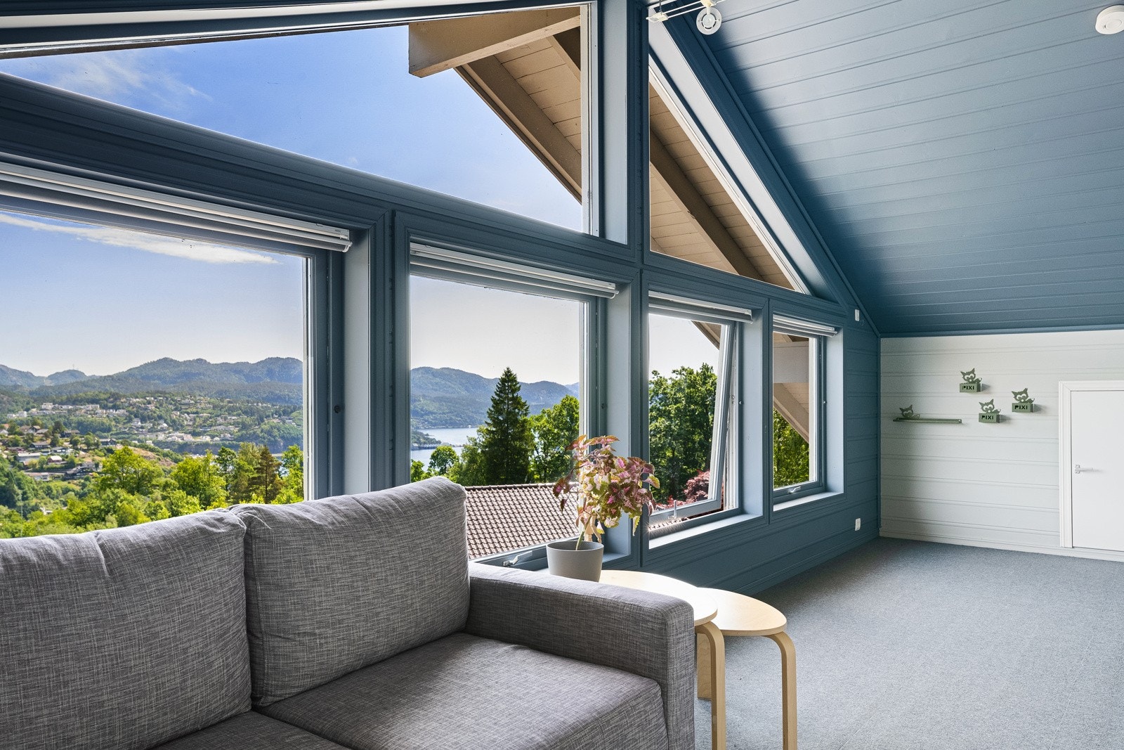 Loftstue Galleribilde
