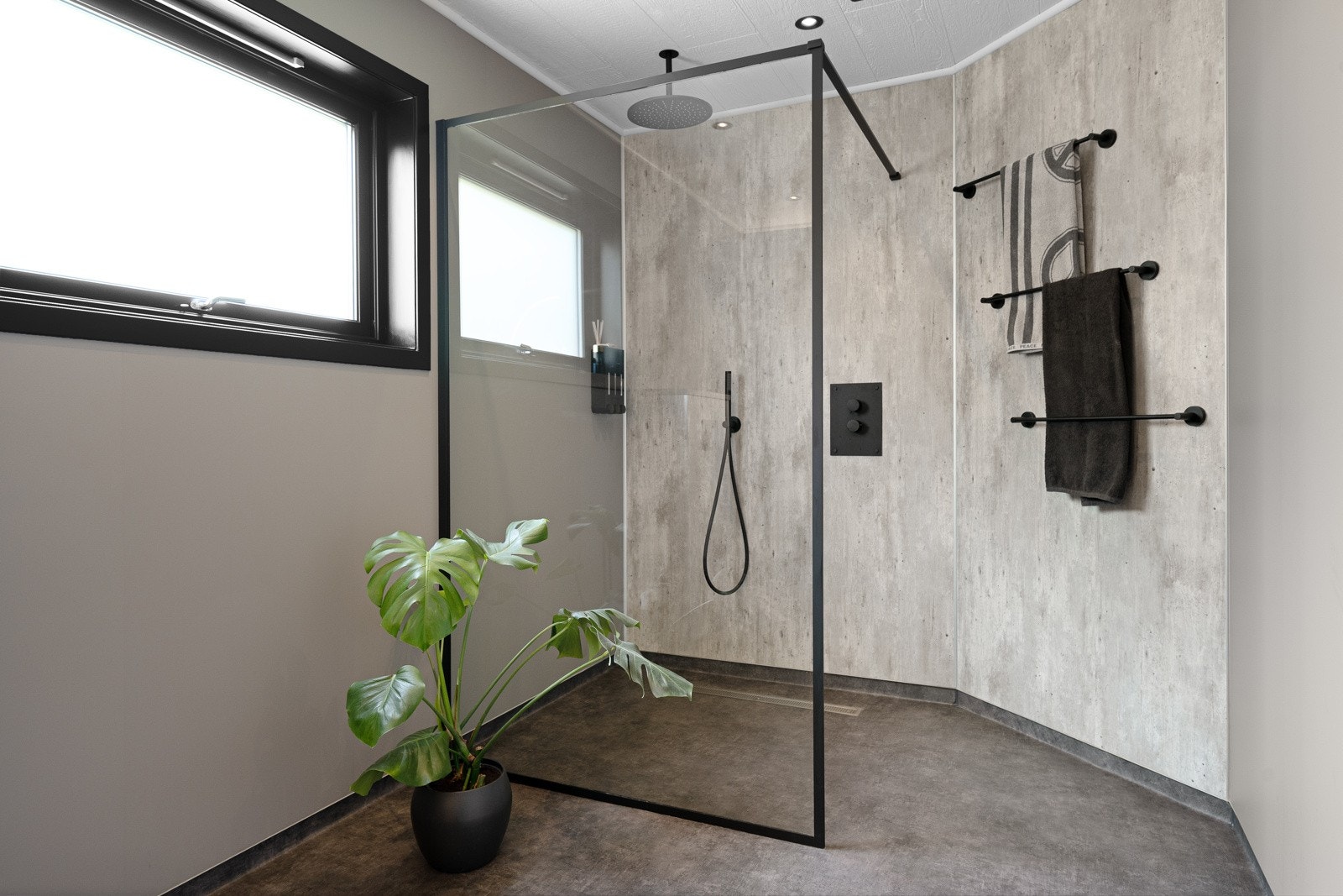 Delikat nyere bad Galleribilde