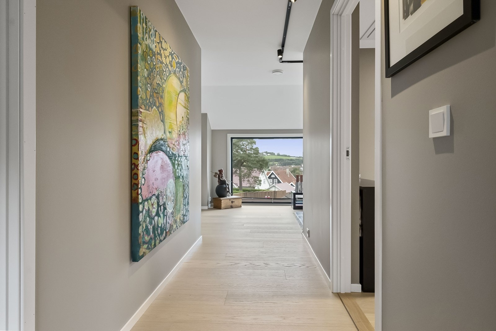 Gang i andre etasje Galleribilde