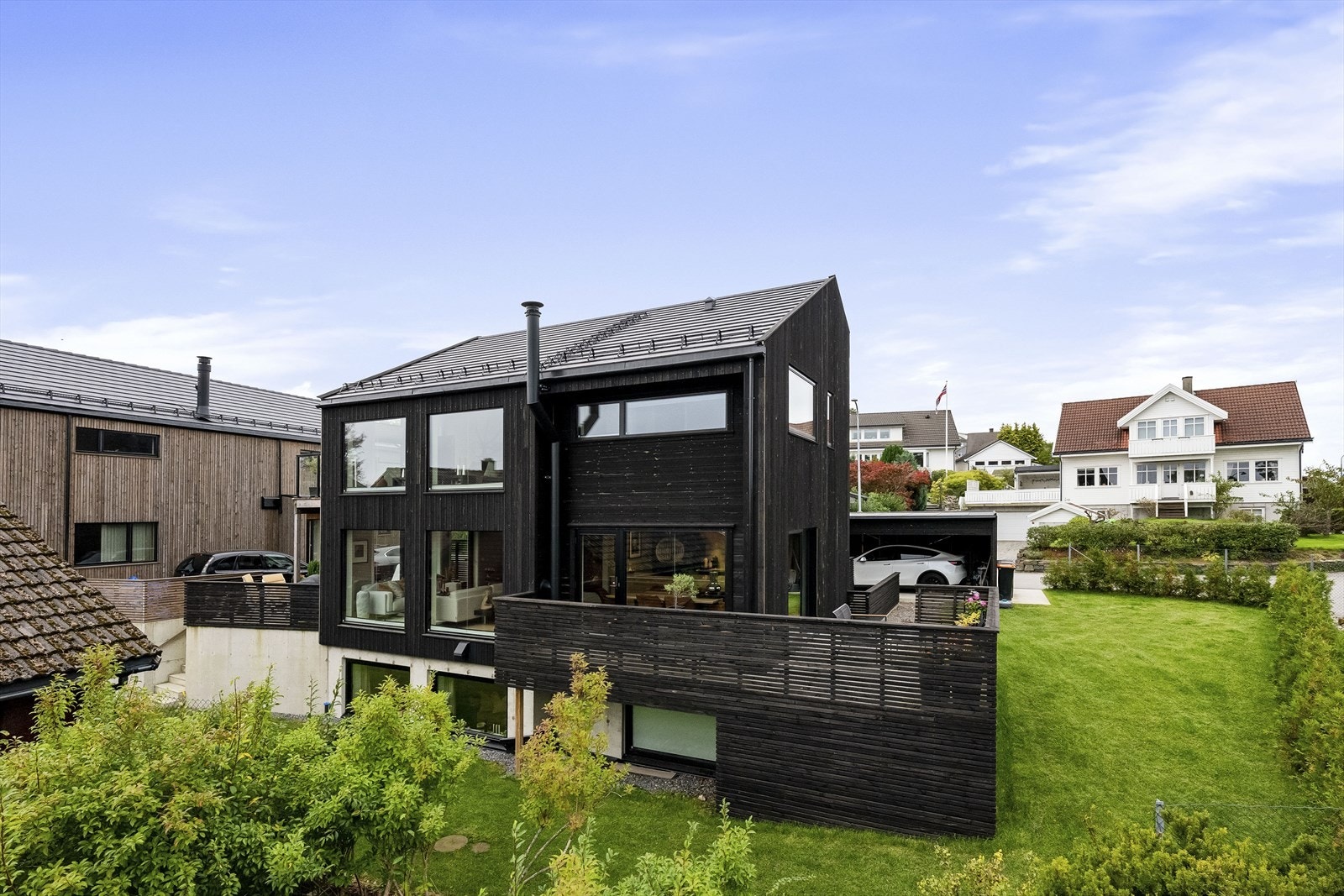 En lekker enebolig fordelt over 3 plan Galleribilde