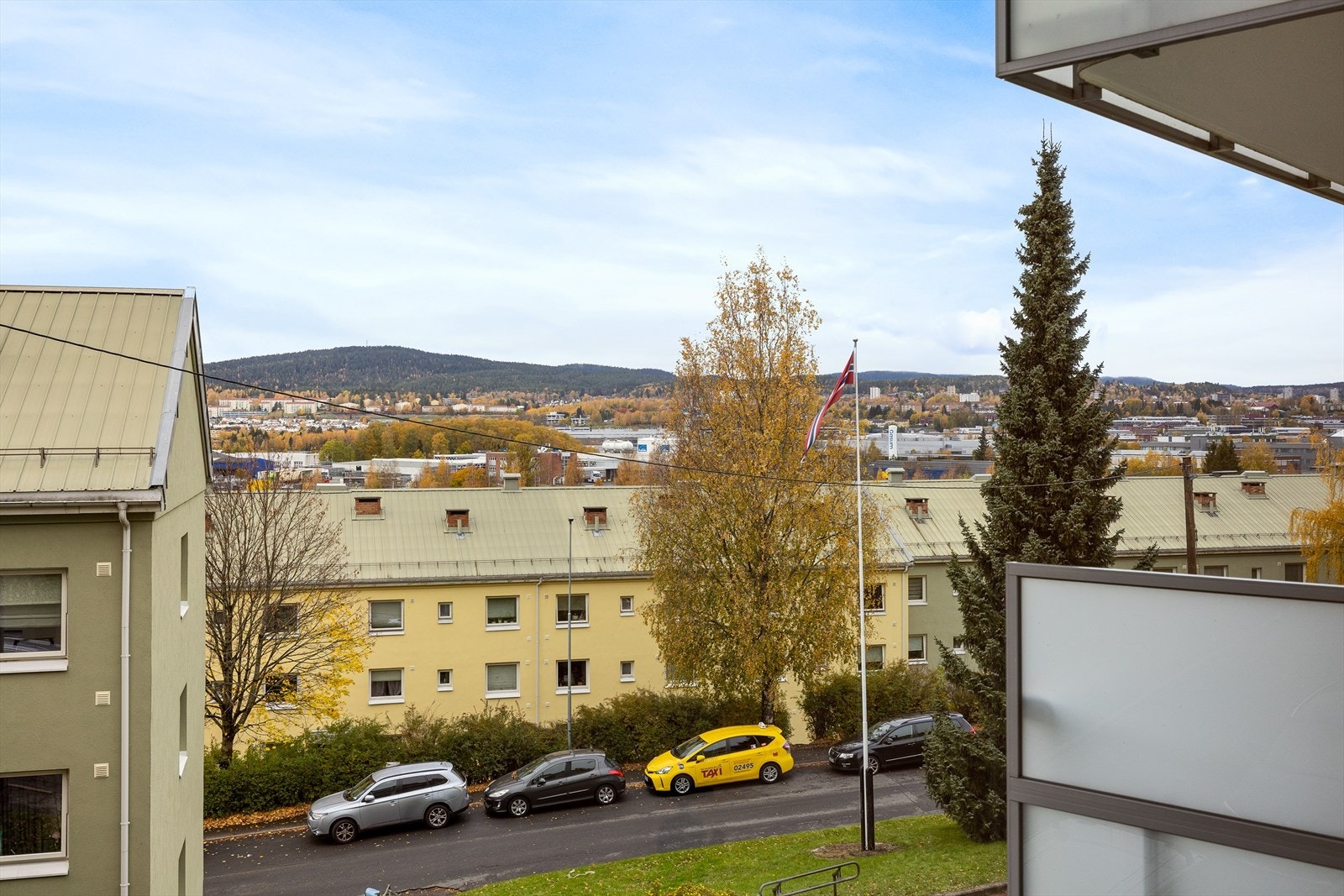 Utsyn fra soverommet som ligger mot vest Galleribilde