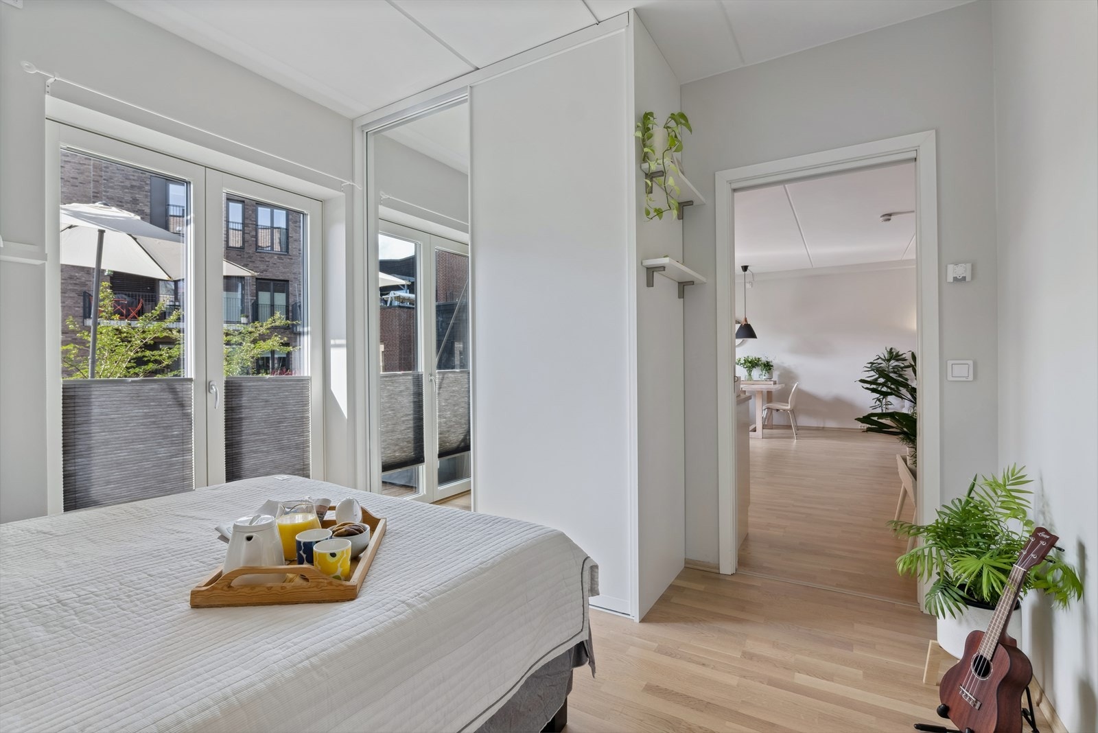 Pent soverom med vannbåren varme i gulv. Galleribilde