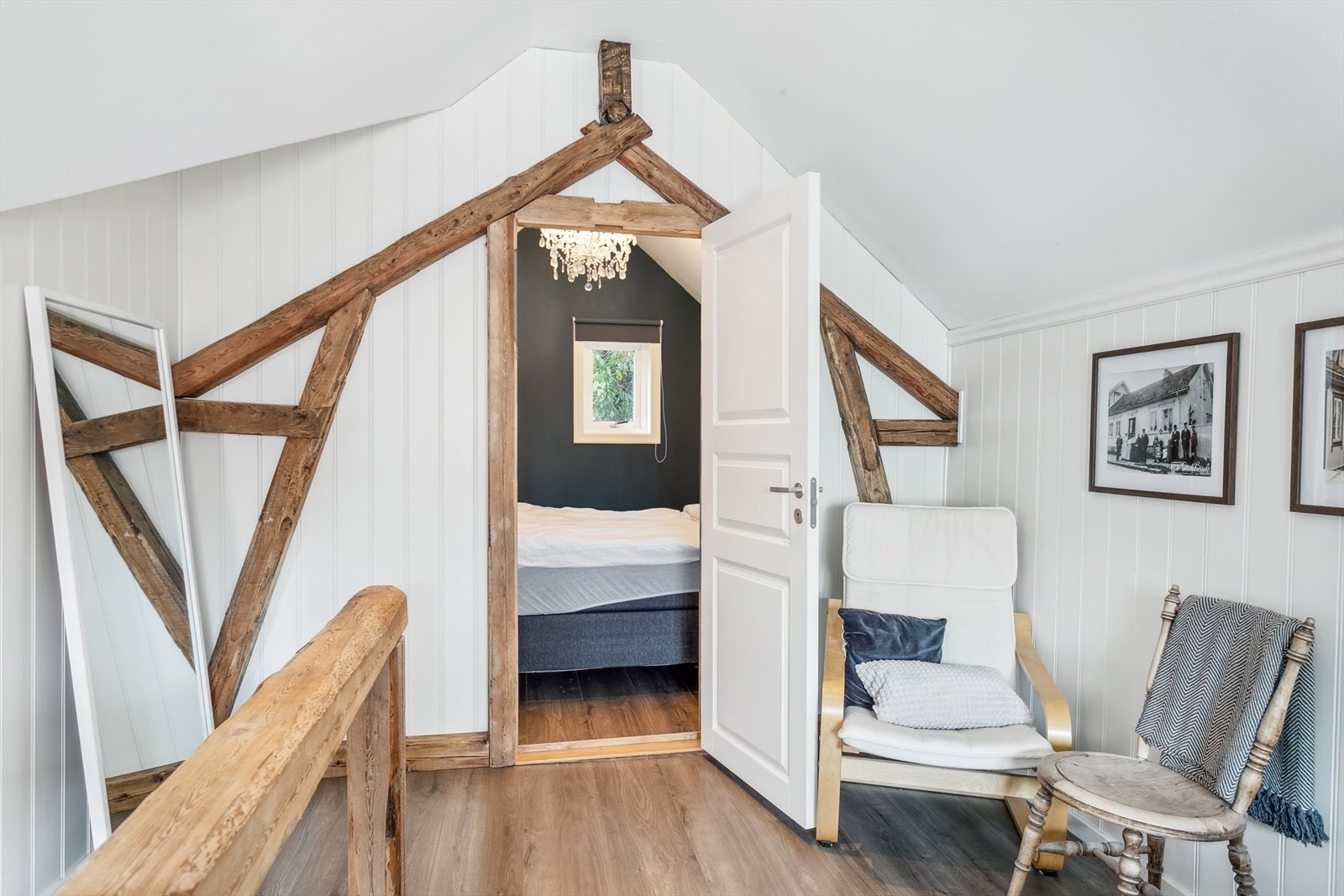 Rustikk stil i 2 etasje sidebygg Galleribilde