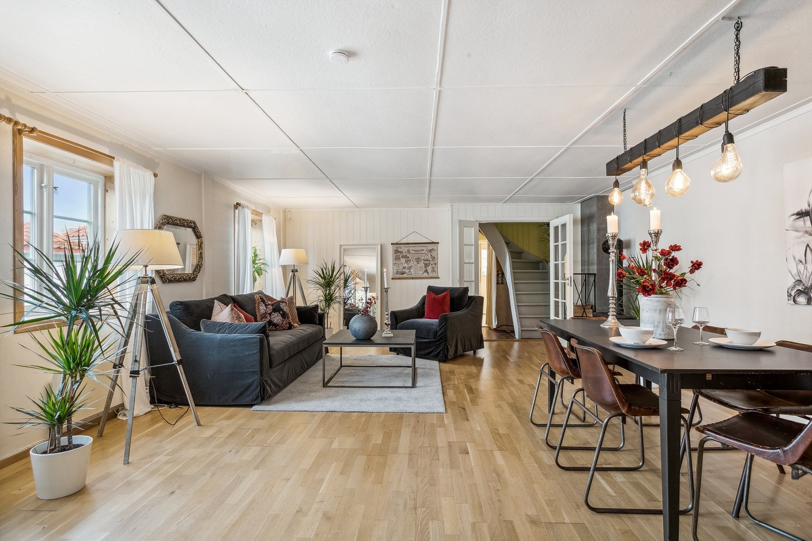 Ganske romslig for å være et hus i Bjerggata Galleribilde